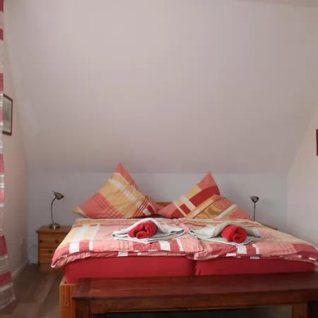 Holiday home Kiek Oever